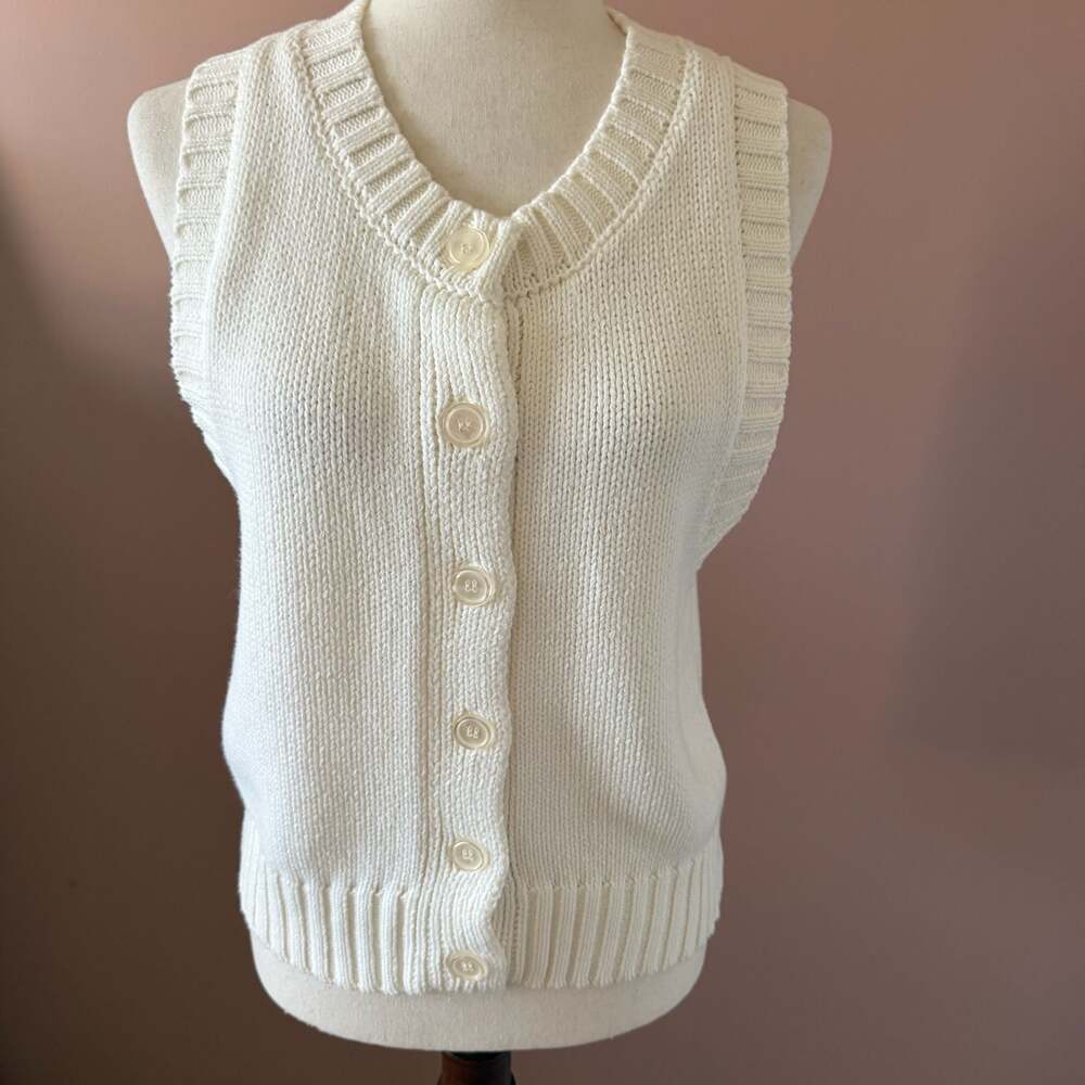 Song of Style by Aimee Song Cream Button-Front Knit Sweater Vest Size M